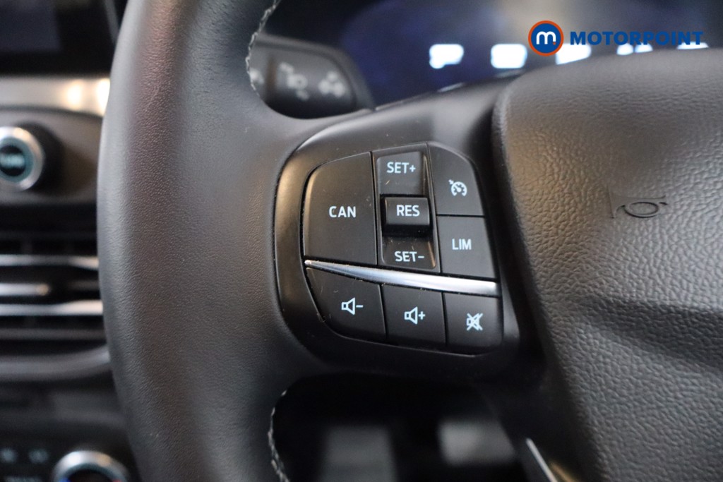 Ford Focus Titanium X Automatic Petrol Hatchback - Stock Number (1570368) - 7th supplementary image