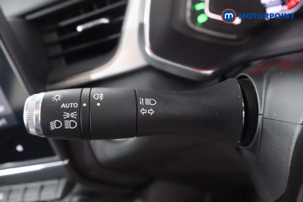 Renault Captur S Edition Manual Petrol SUV - Stock Number (1570509) - 19th supplementary image