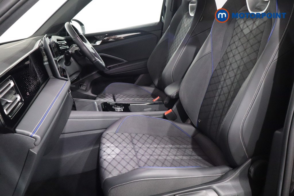 Volkswagen Tiguan R-Line Automatic Petrol SUV - Stock Number (1571144) - 4th supplementary image