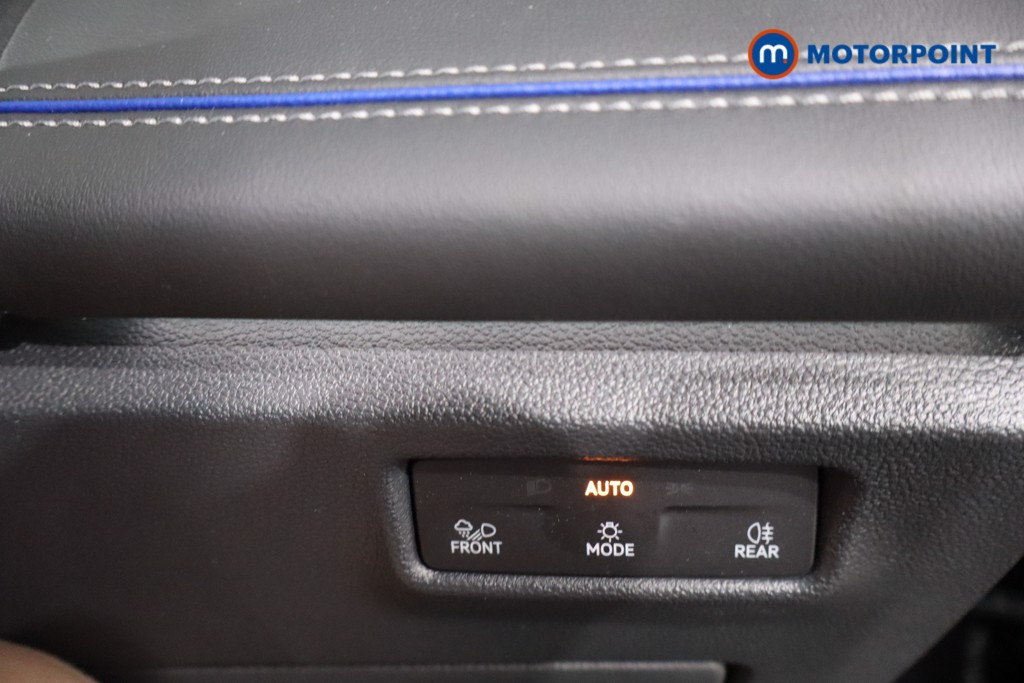 Volkswagen Tiguan R-Line Automatic Petrol SUV - Stock Number (1571144) - 22nd supplementary image