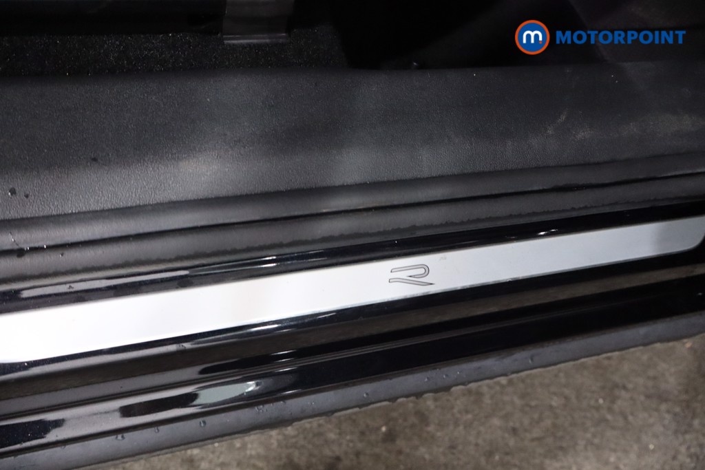 Volkswagen Tiguan R-Line Automatic Petrol SUV - Stock Number (1571144) - 25th supplementary image