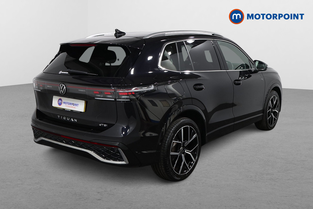 Volkswagen Tiguan R-Line Automatic Petrol SUV - Stock Number (1571144) - Drivers side rear corner