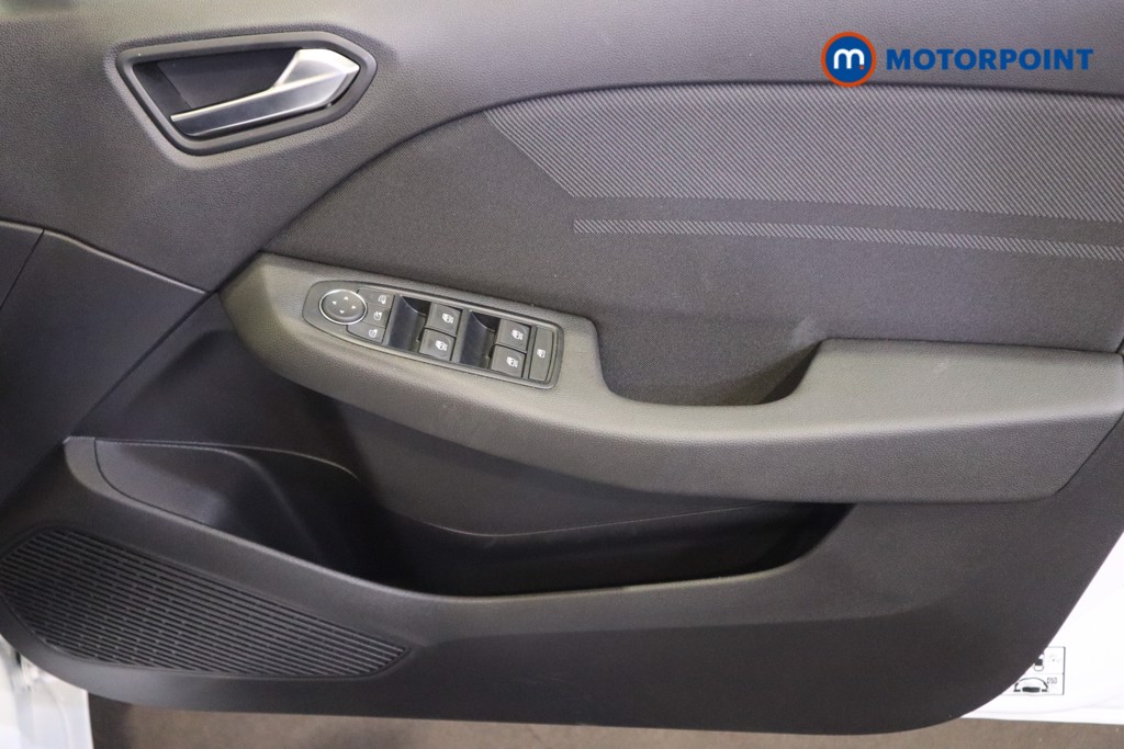 Renault Clio Esprit Alpine Manual Petrol Hatchback - Stock Number (1571166) - 13th supplementary image