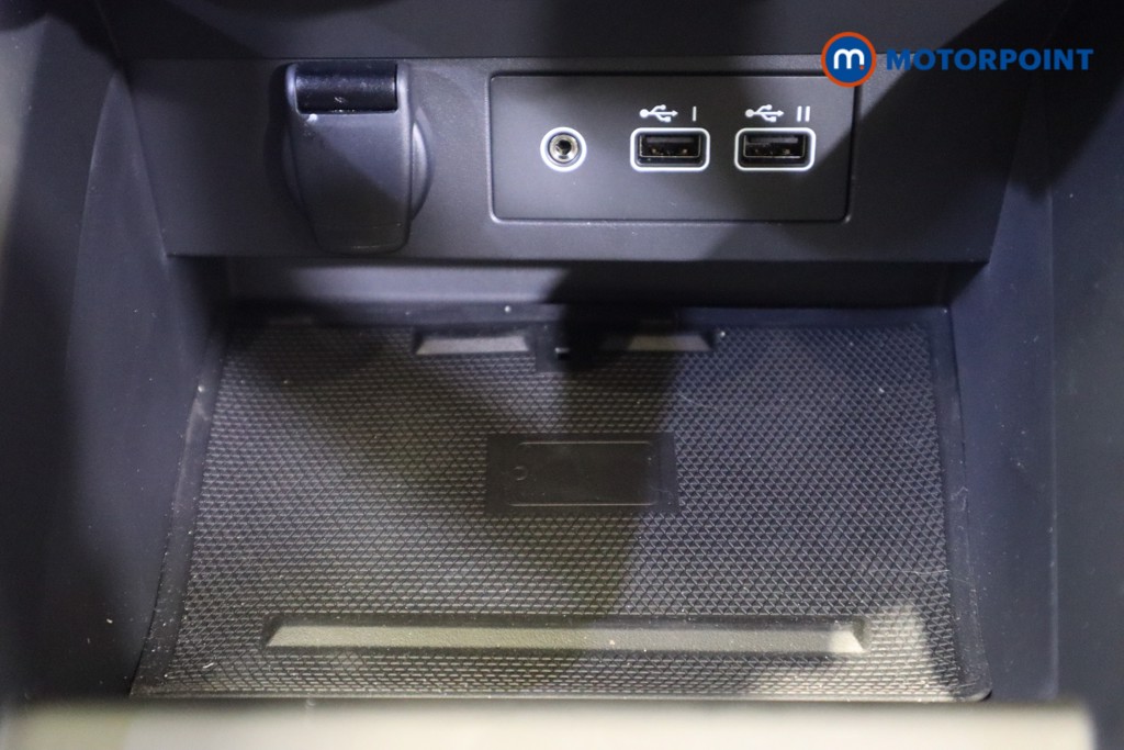 Renault Clio Esprit Alpine Manual Petrol Hatchback - Stock Number (1571166) - 23rd supplementary image