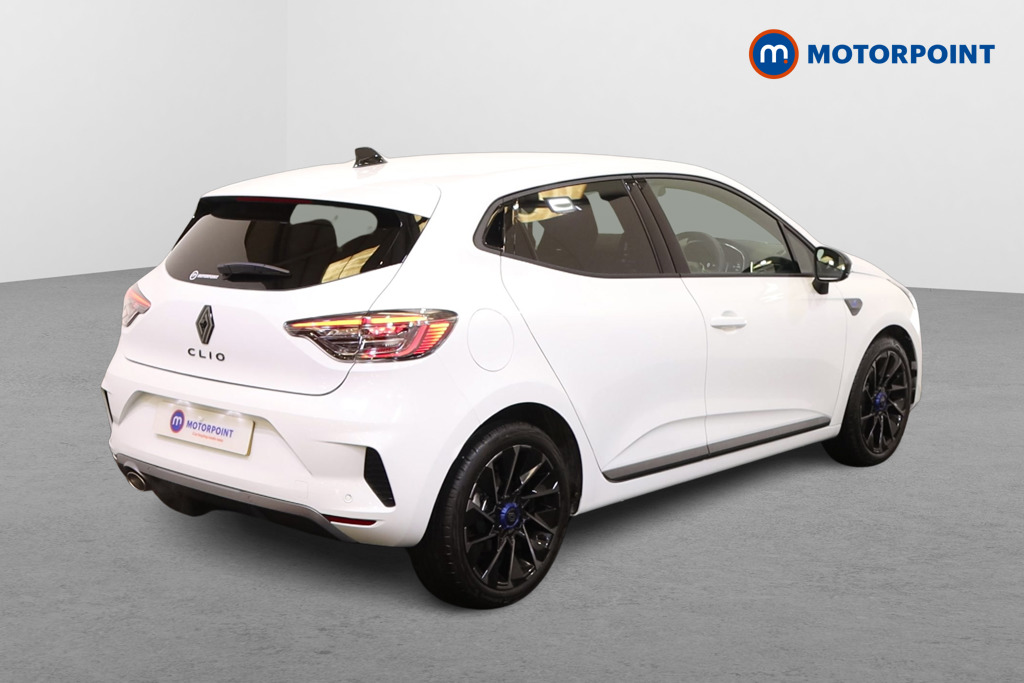 Renault Clio Esprit Alpine Manual Petrol Hatchback - Stock Number (1571166) - Drivers side rear corner