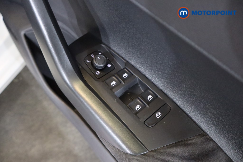 Volkswagen Polo Life Automatic Petrol Hatchback - Stock Number (1571237) - 17th supplementary image