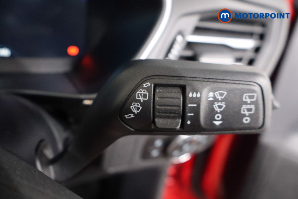 Ford Focus Active X Automatic Petrol-Electric Hybrid Hatchback - Stock Number (1571315) - 18th supplementary image
