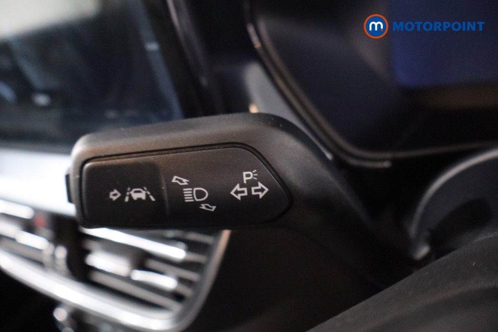 Ford Focus Active X Automatic Petrol-Electric Hybrid Hatchback - Stock Number (1571315) - 19th supplementary image