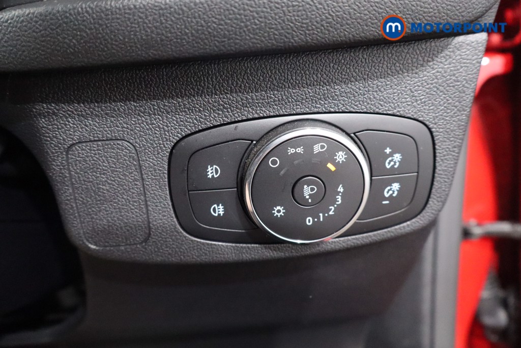 Ford Focus Active X Automatic Petrol-Electric Hybrid Hatchback - Stock Number (1571315) - 20th supplementary image
