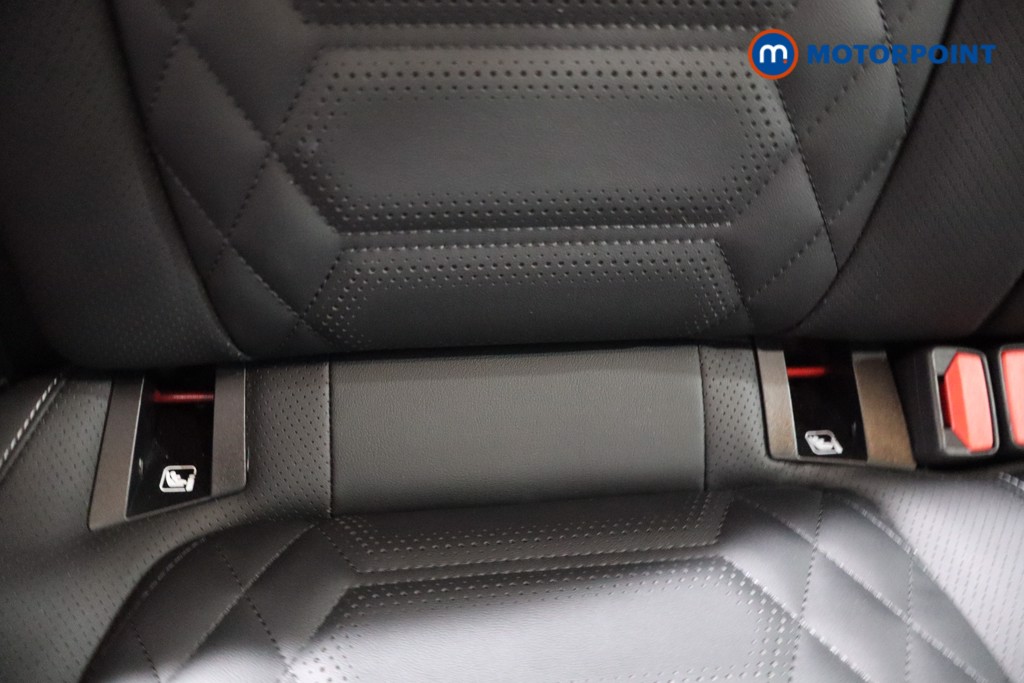 Ford Focus Active X Automatic Petrol-Electric Hybrid Hatchback - Stock Number (1571315) - 25th supplementary image