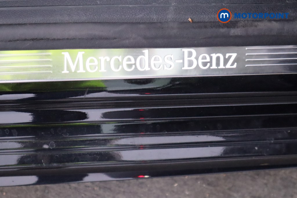 Mercedes-Benz A Class Amg Line Automatic Diesel Hatchback - Stock Number (1547193) - 18th supplementary image