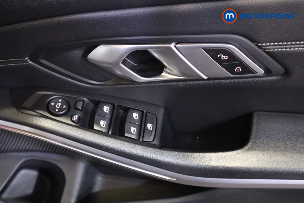 BMW 3 Series M Sport Automatic Petrol Saloon - Stock Number (1549700) - 8th supplementary image