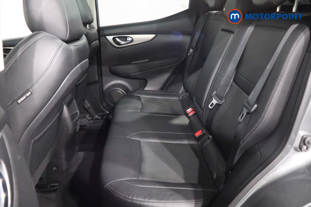 Nissan Qashqai Tekna Manual Petrol SUV - Stock Number (1550407) - 5th supplementary image