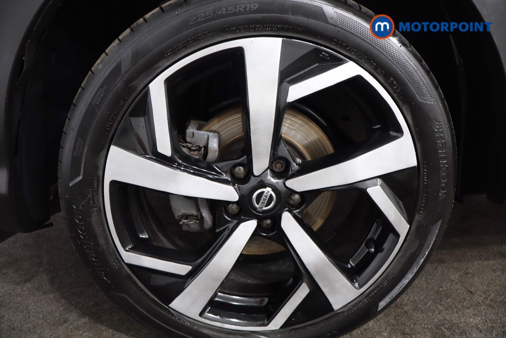 Nissan Qashqai Tekna Manual Petrol SUV - Stock Number (1550407) - 11th supplementary image