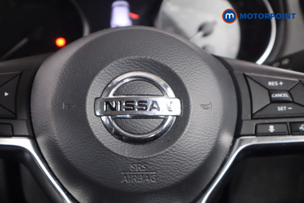 Nissan Qashqai Tekna Manual Petrol SUV - Stock Number (1550407) - 17th supplementary image