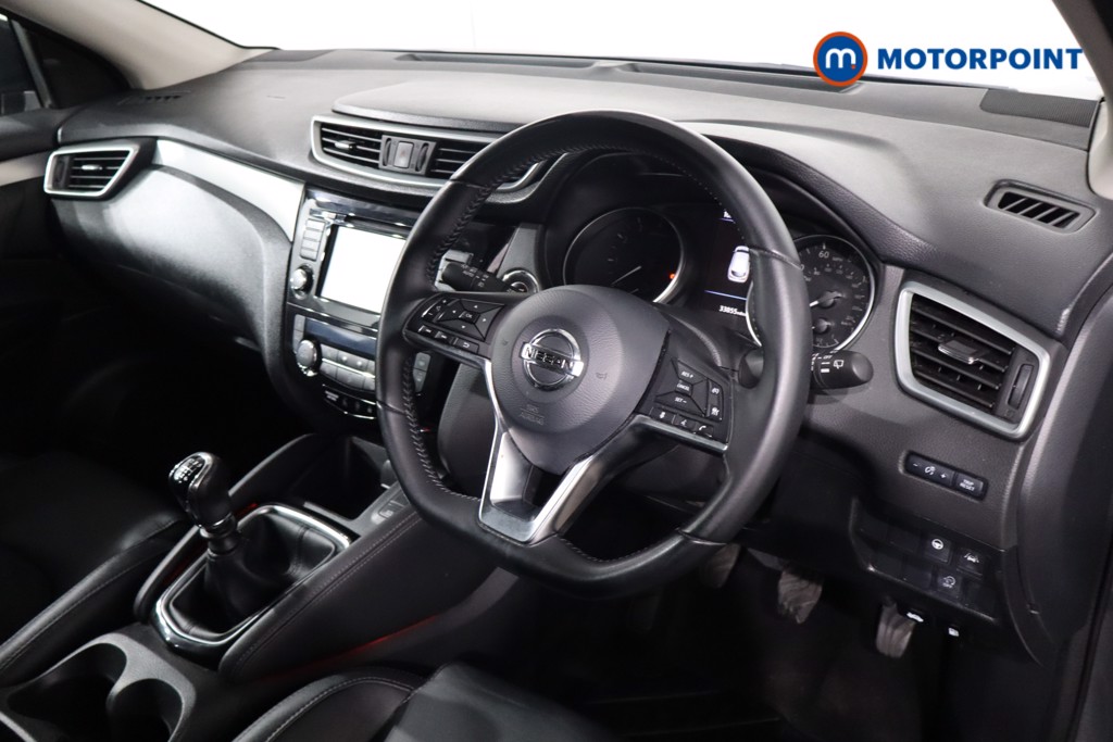 Nissan Qashqai Tekna Manual Petrol SUV - Stock Number (1550407) - 24th supplementary image