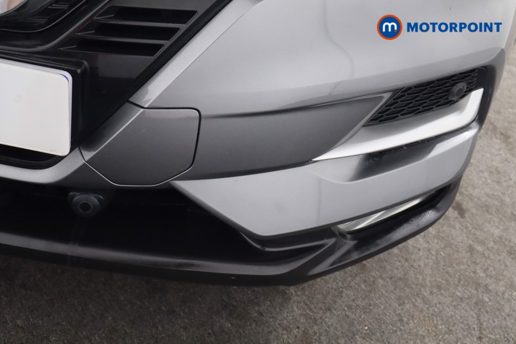 Nissan Qashqai Tekna Manual Petrol SUV - Stock Number (1550407) - 29th supplementary image