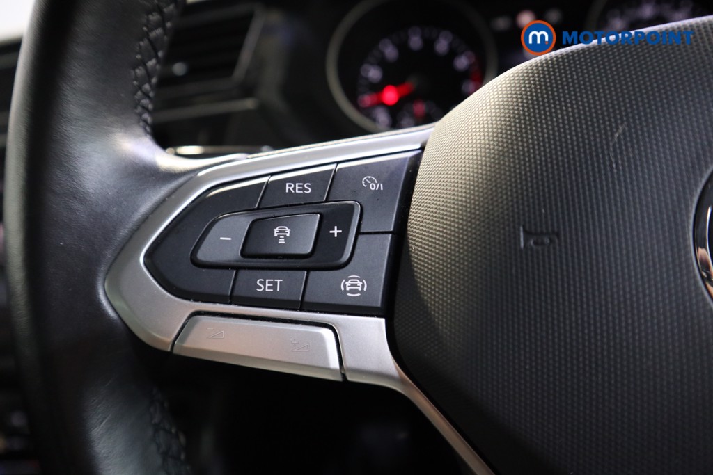 Volkswagen Tiguan Life Manual Petrol SUV - Stock Number (1555534) - 4th supplementary image