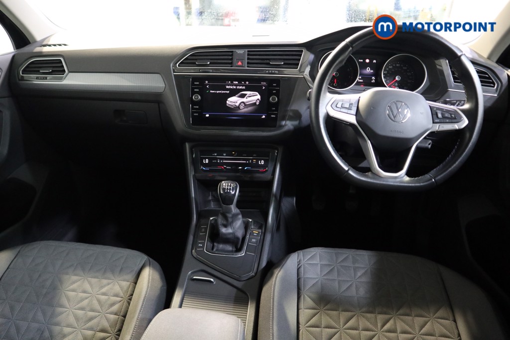 Volkswagen Tiguan Life Manual Petrol SUV - Stock Number (1555534) - 1st supplementary image