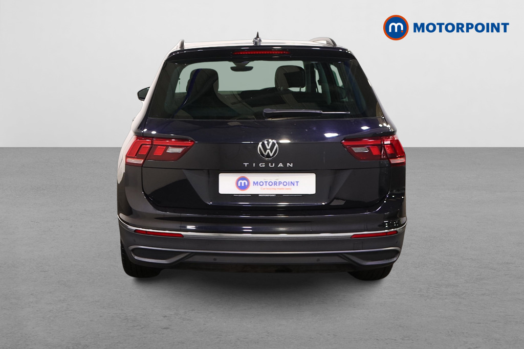 Volkswagen Tiguan Life Manual Petrol SUV - Stock Number (1555534) - Rear bumper