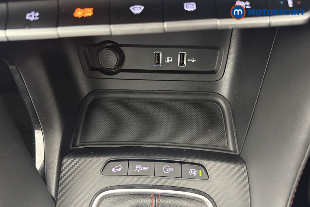 Mg Motor Uk ZS Exclusive Manual Petrol SUV - Stock Number (1555755) - 7th supplementary image