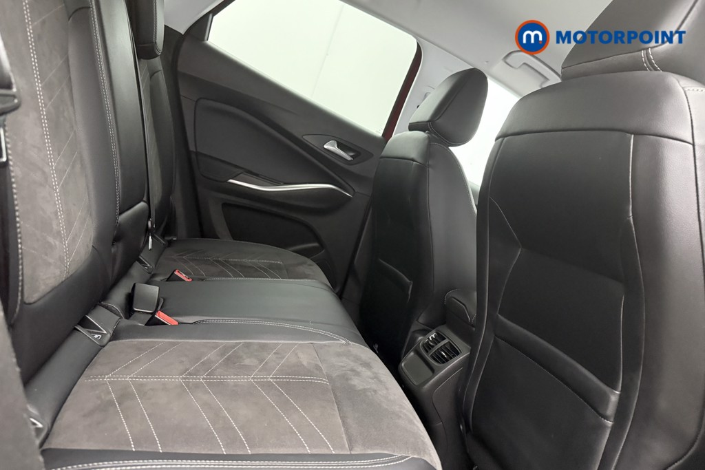 Vauxhall Grandland Ultimate Manual Petrol SUV - Stock Number (1559215) - 9th supplementary image
