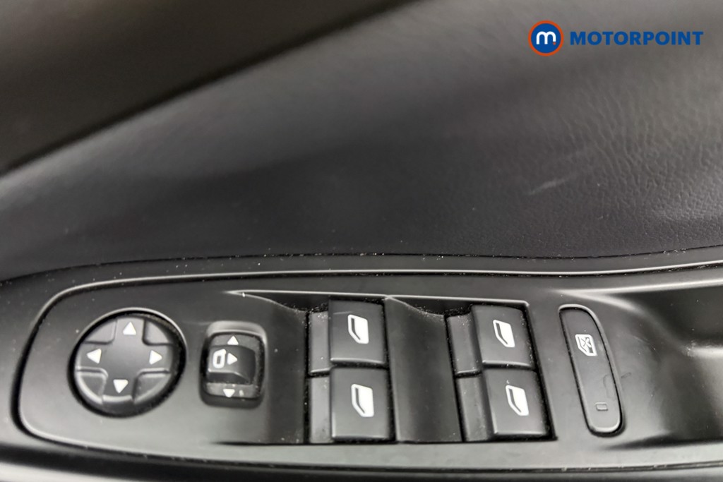 Vauxhall Grandland Ultimate Manual Petrol SUV - Stock Number (1559215) - 19th supplementary image