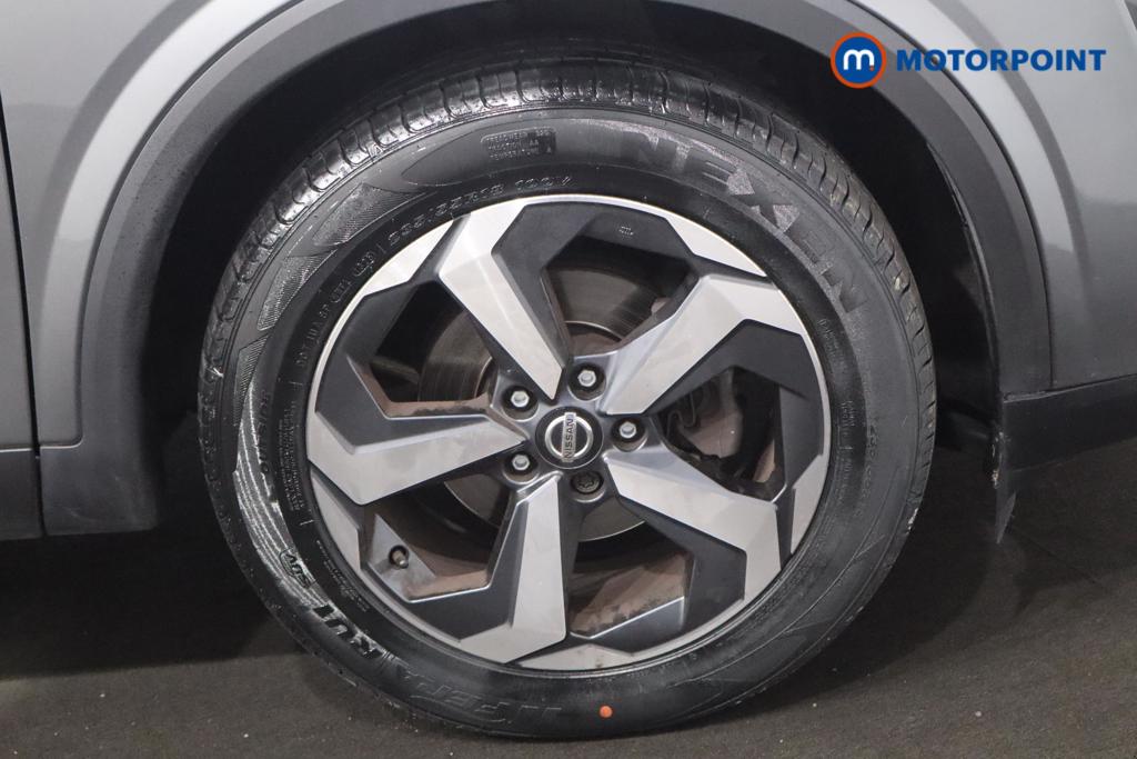 Nissan Qashqai Premiere Edition Manual Petrol SUV - Stock Number (1560039) - 21st supplementary image