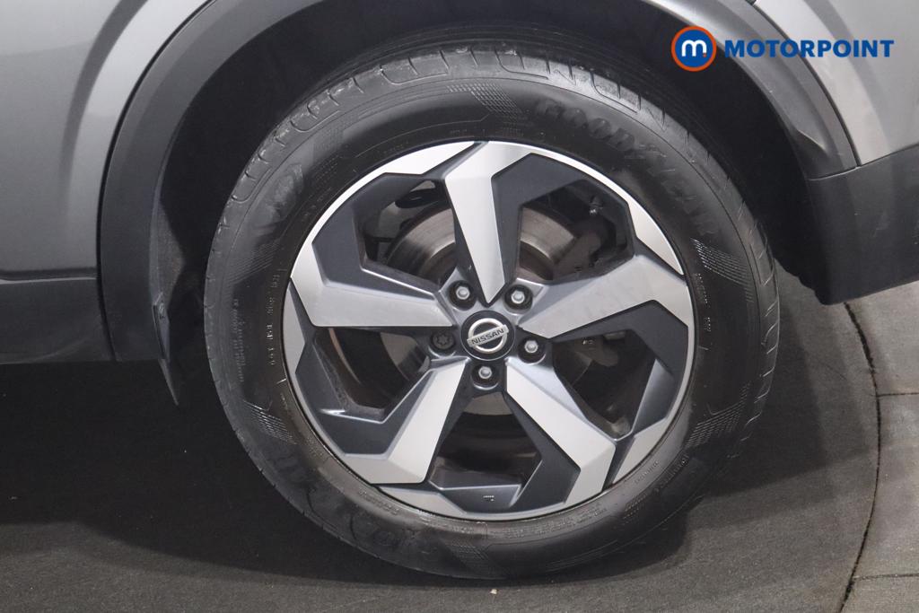 Nissan Qashqai Premiere Edition Manual Petrol SUV - Stock Number (1560039) - 23rd supplementary image