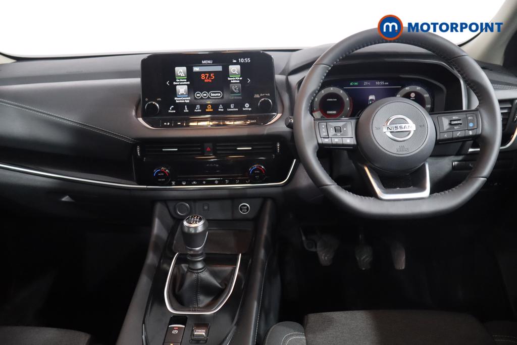 Nissan Qashqai Premiere Edition Manual Petrol SUV - Stock Number (1560039) - 1st supplementary image