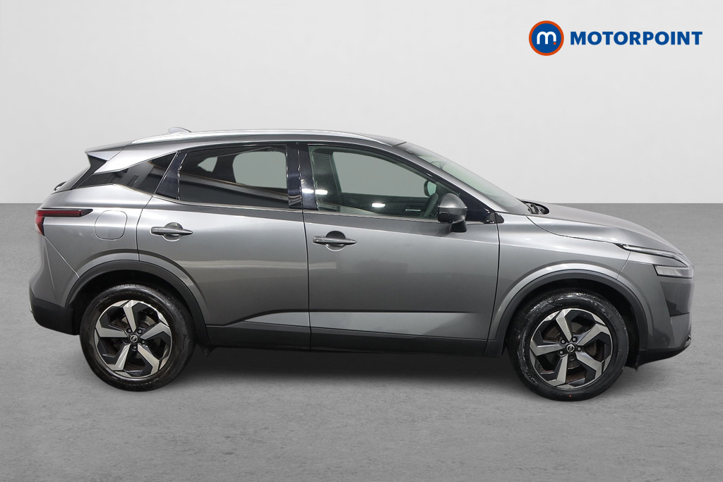 Nissan Qashqai Premiere Edition Manual Petrol SUV - Stock Number (1560039) - Drivers side
