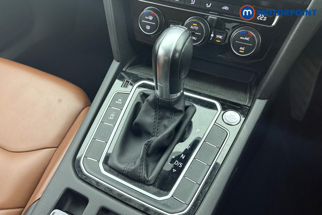 Volkswagen Arteon Elegance Automatic Petrol Hatchback - Stock Number (1560171) - 5th supplementary image