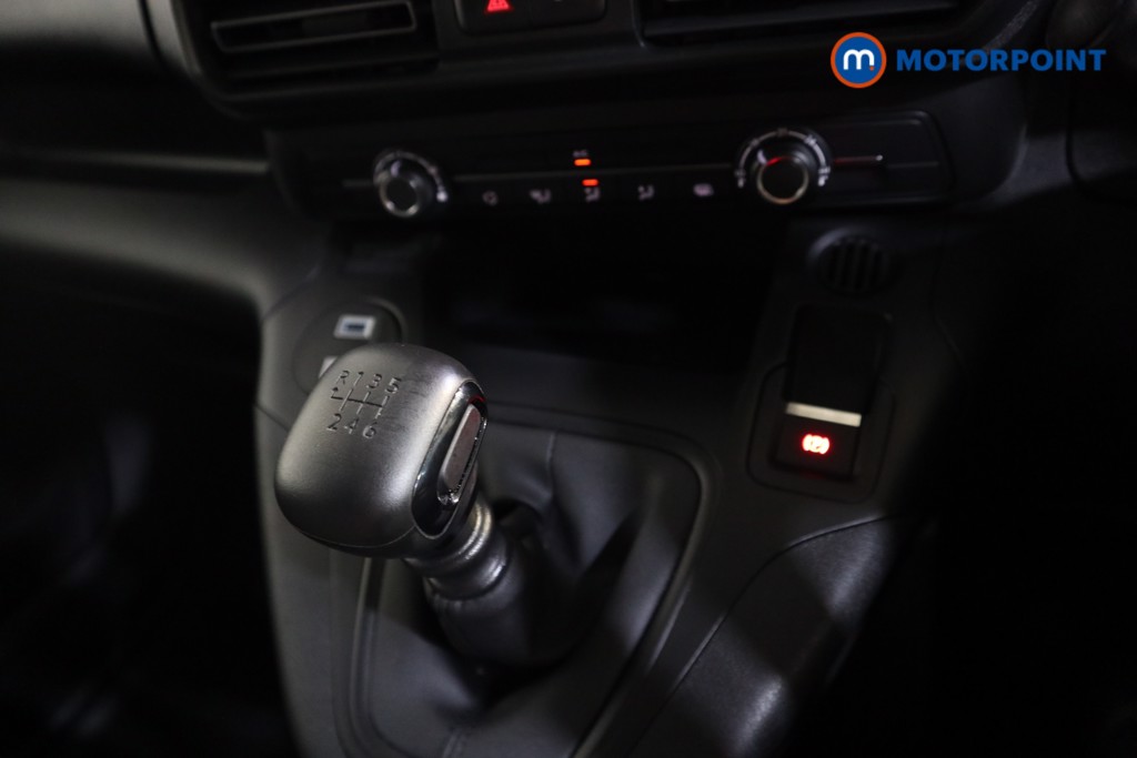 Peugeot Partner Professional Manual Diesel Panel Van - Stock Number (1561132) - 8th supplementary image