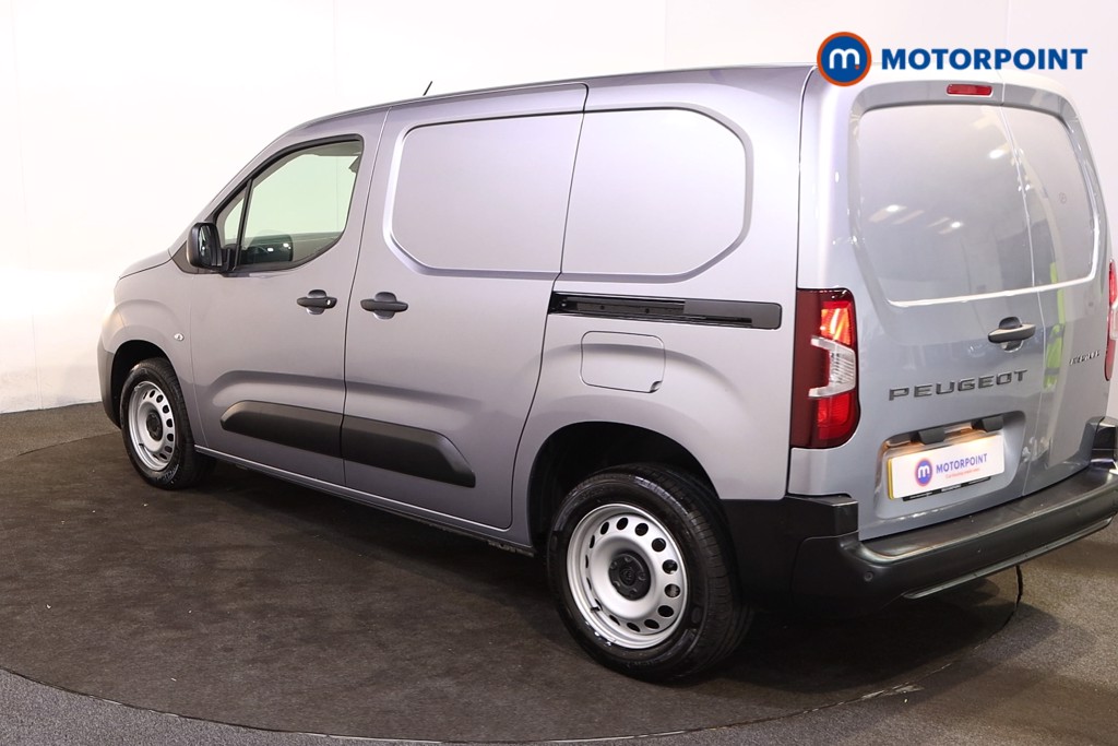 Peugeot Partner Professional Manual Diesel Panel Van - Stock Number (1561132) - Passenger side rear corner