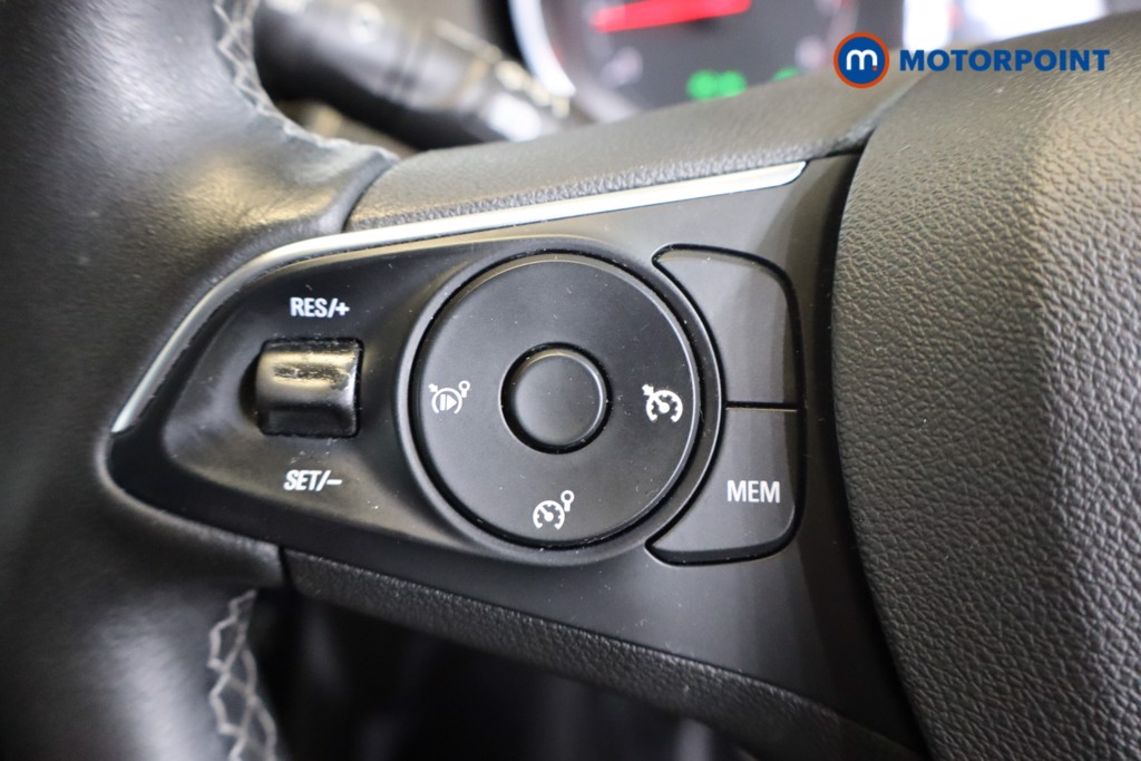 Vauxhall Grandland X Griffin Manual Diesel SUV - Stock Number (1563353) - 13th supplementary image