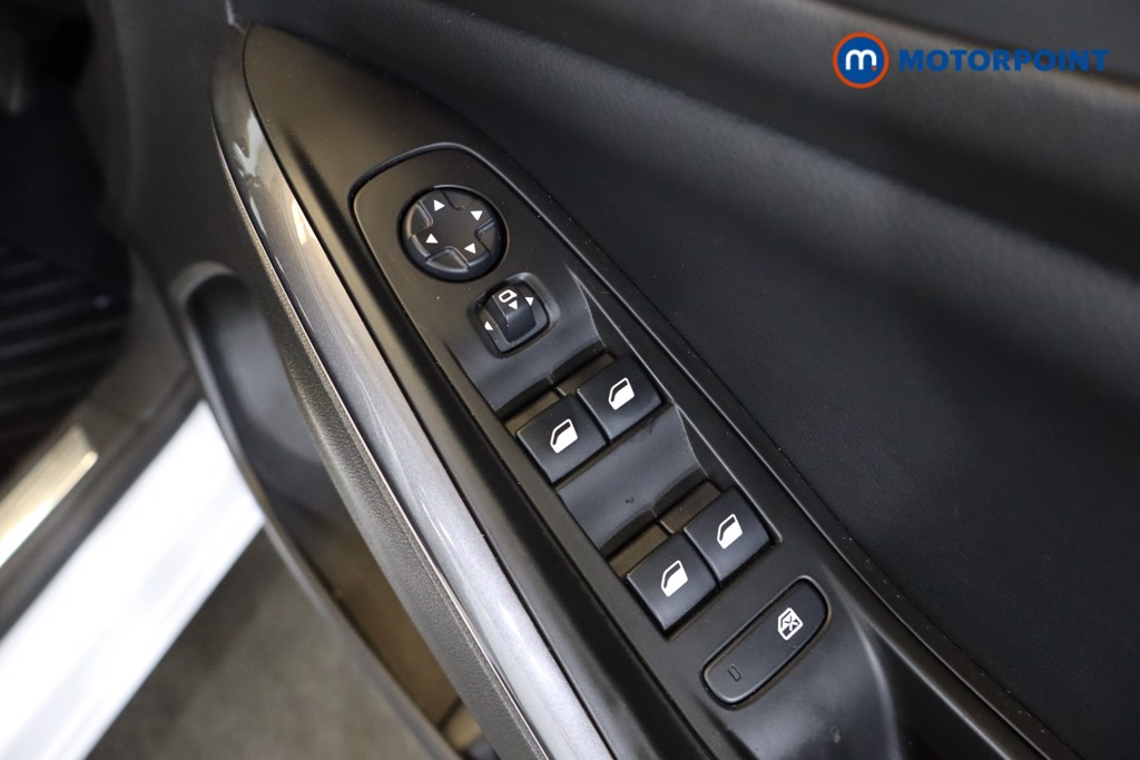 Vauxhall Grandland X Griffin Manual Diesel SUV - Stock Number (1563353) - 18th supplementary image