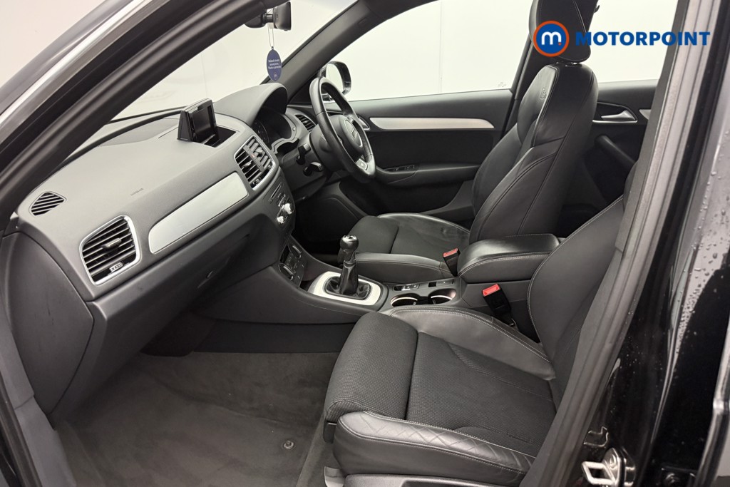 Audi Q3 S Line Edition Manual Petrol SUV - Stock Number (1563371) - 1st supplementary image