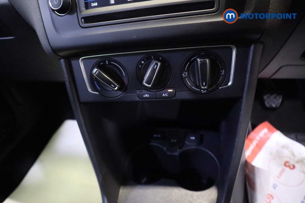 Volkswagen Polo Match Edition Manual Petrol Hatchback - Stock Number (1563590) - 5th supplementary image