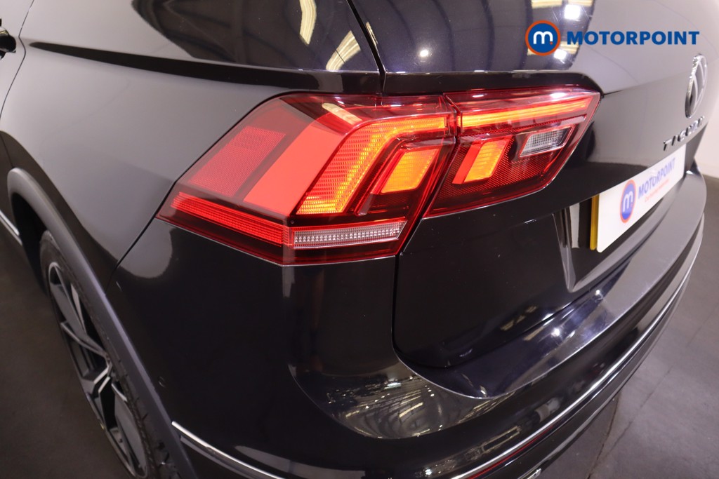 Volkswagen Tiguan R-Line Automatic Petrol SUV - Stock Number (1564028) - 23rd supplementary image