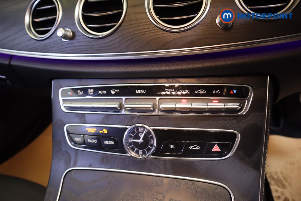 Mercedes-Benz E Class Amg Line Edition Automatic Diesel Saloon - Stock Number (1564702) - 5th supplementary image