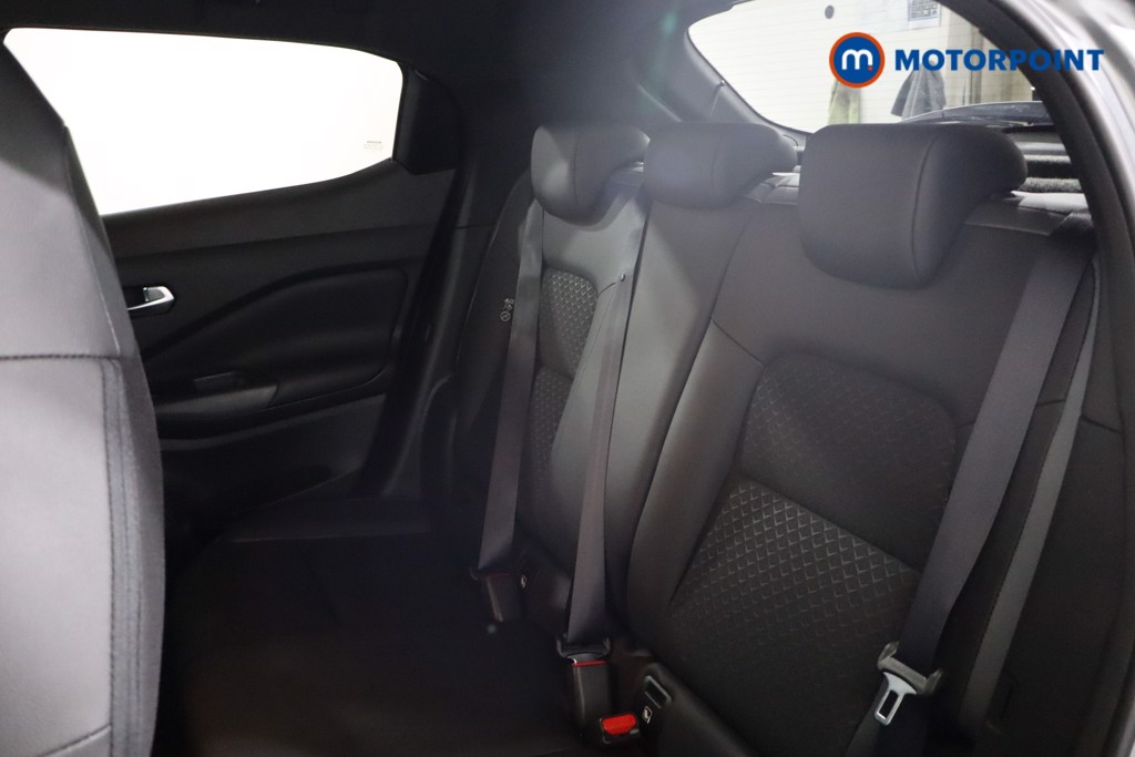 Nissan Juke N-Connecta Automatic Petrol SUV - Stock Number (1564958) - 19th supplementary image
