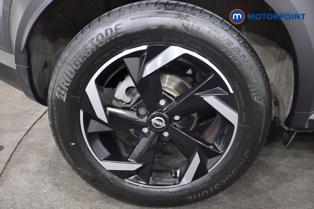 Nissan Juke N-Connecta Automatic Petrol SUV - Stock Number (1564958) - 24th supplementary image