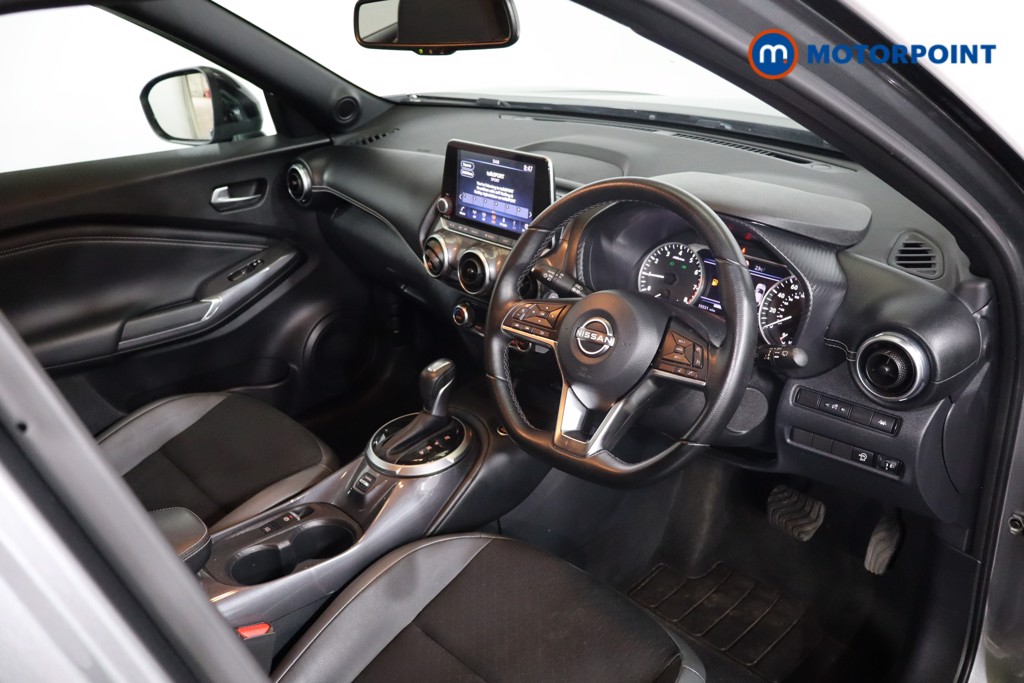 Nissan Juke N-Connecta Automatic Petrol SUV - Stock Number (1564958) - 1st supplementary image