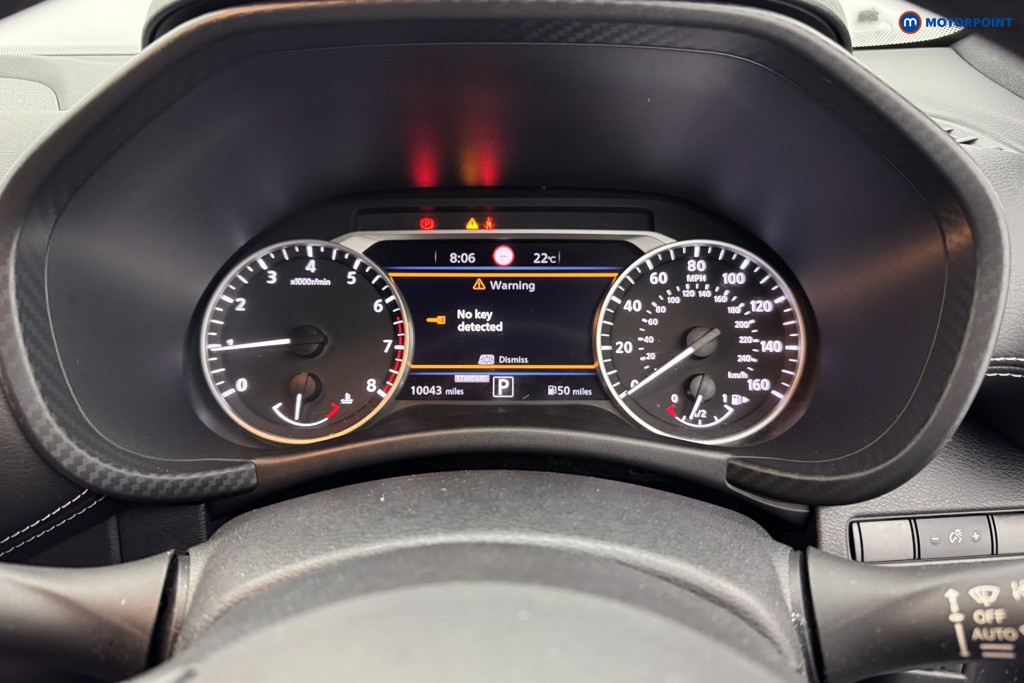 Nissan Juke N-Connecta Automatic Petrol SUV - Stock Number (1564968) - 9th supplementary image