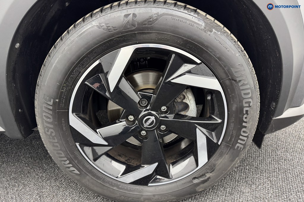Nissan Juke N-Connecta Automatic Petrol SUV - Stock Number (1564968) - 34th supplementary image