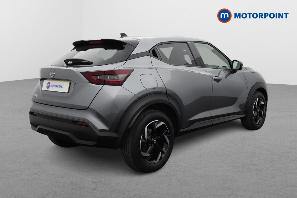 Nissan Juke N-Connecta Automatic Petrol SUV - Stock Number (1564968) - Drivers side rear corner