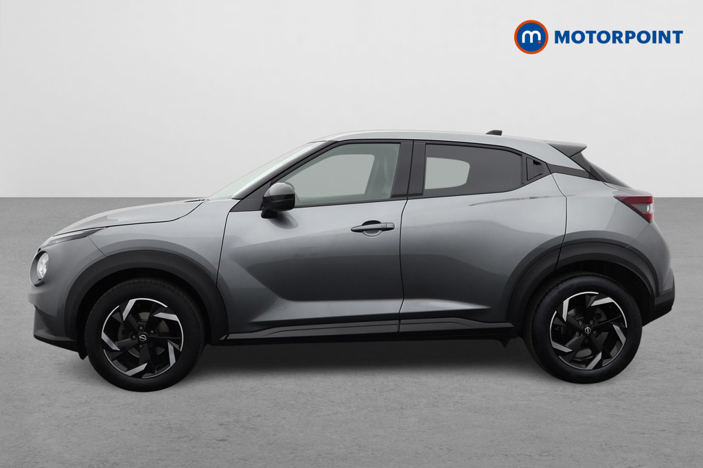 Nissan Juke N-Connecta Automatic Petrol SUV - Stock Number (1564968) - Passenger side