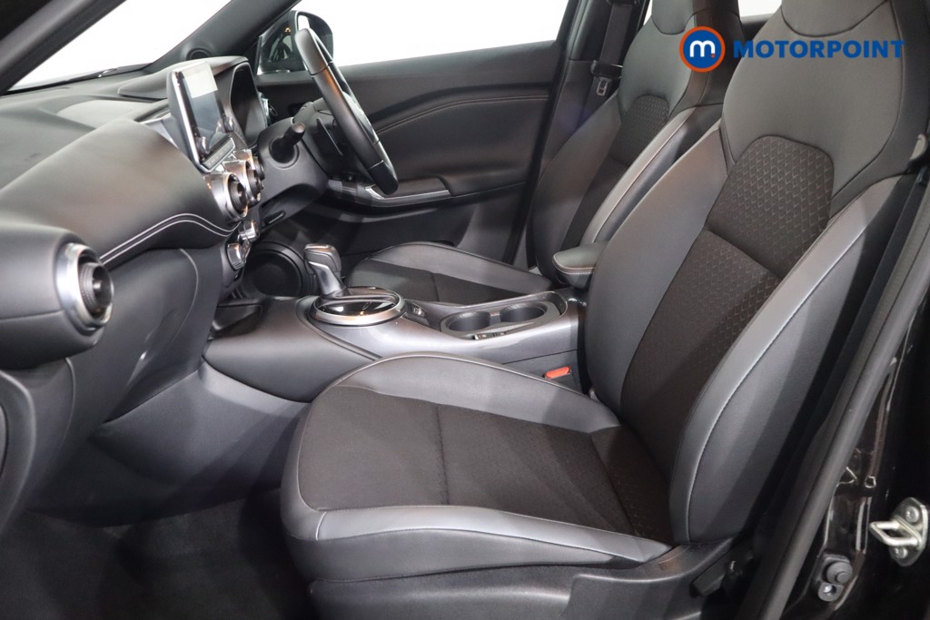 Nissan Juke N-Connecta Automatic Petrol SUV - Stock Number (1565002) - 4th supplementary image