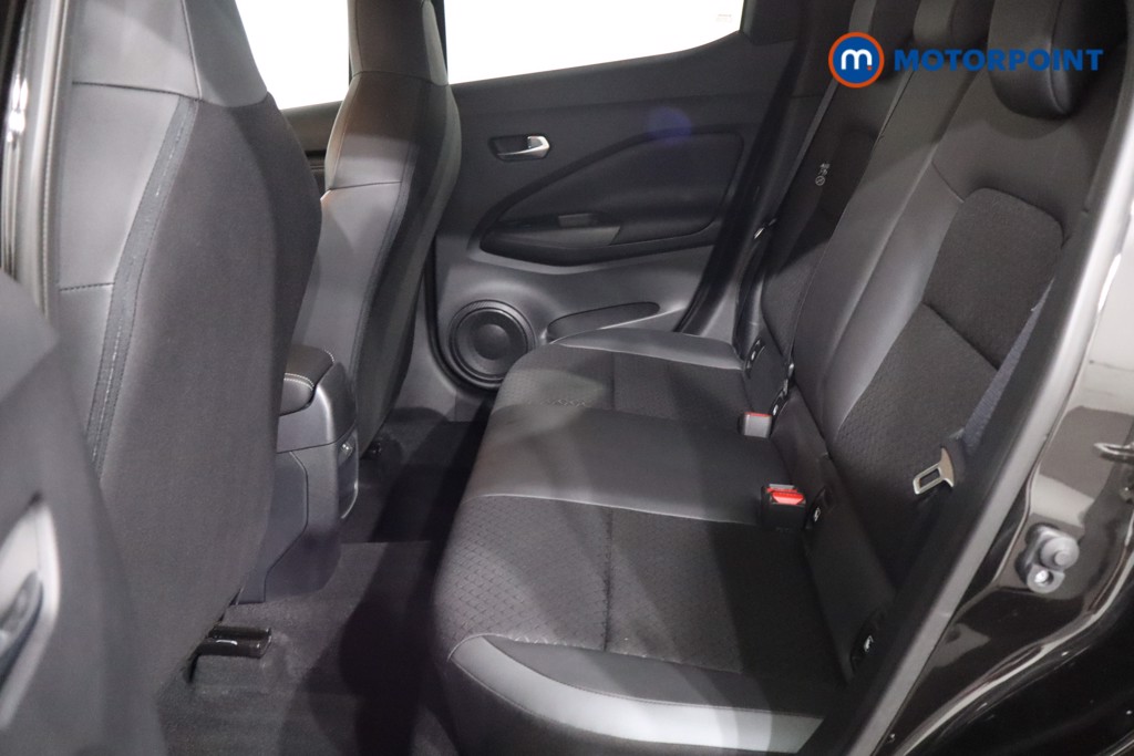 Nissan Juke N-Connecta Automatic Petrol SUV - Stock Number (1565002) - 5th supplementary image