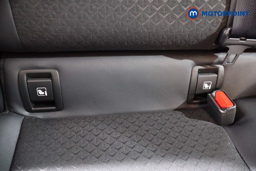 Nissan Juke N-Connecta Automatic Petrol SUV - Stock Number (1565002) - 25th supplementary image